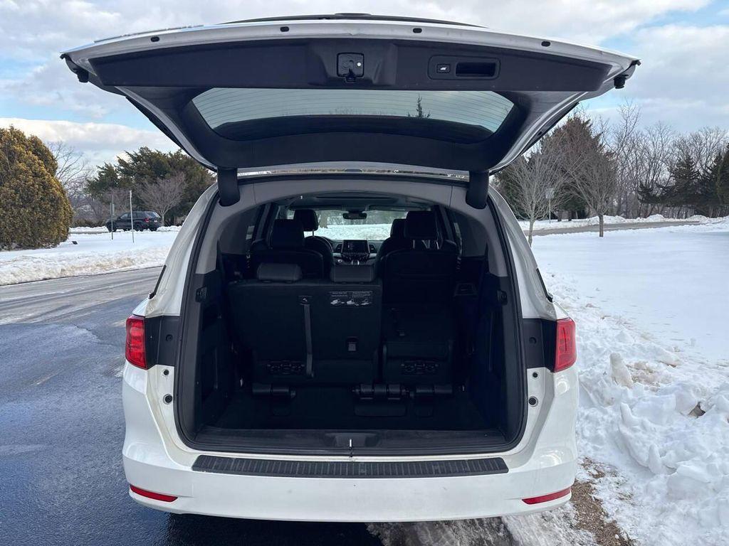 used 2024 Honda Odyssey car, priced at $30,991
