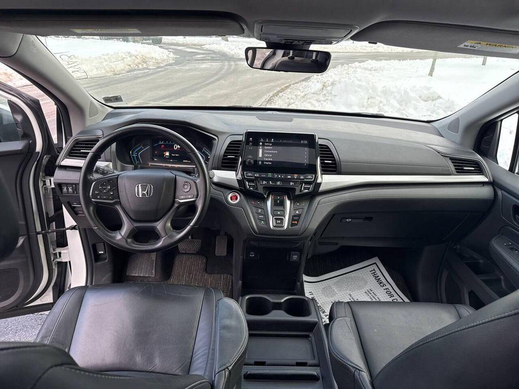 used 2024 Honda Odyssey car, priced at $30,991