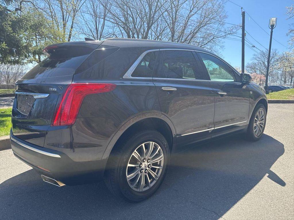 used 2017 Cadillac XT5 car, priced at $10,991