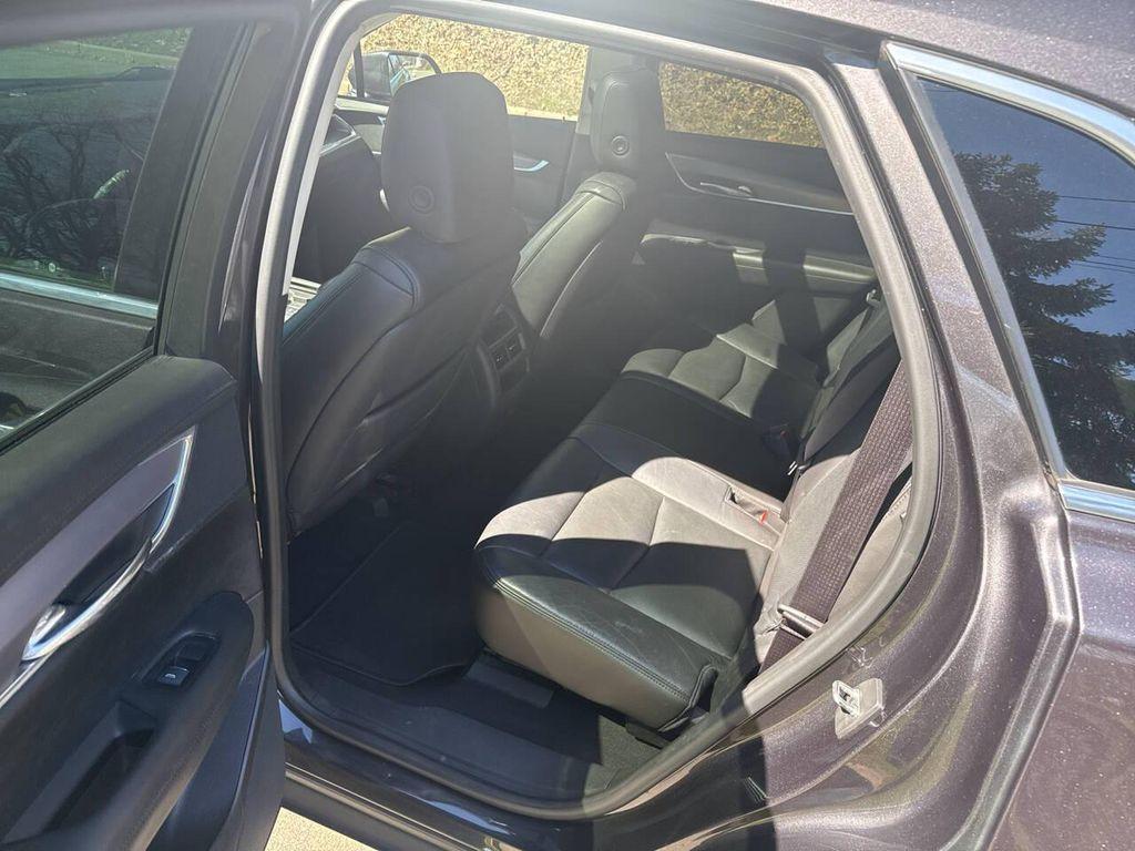 used 2017 Cadillac XT5 car, priced at $10,991