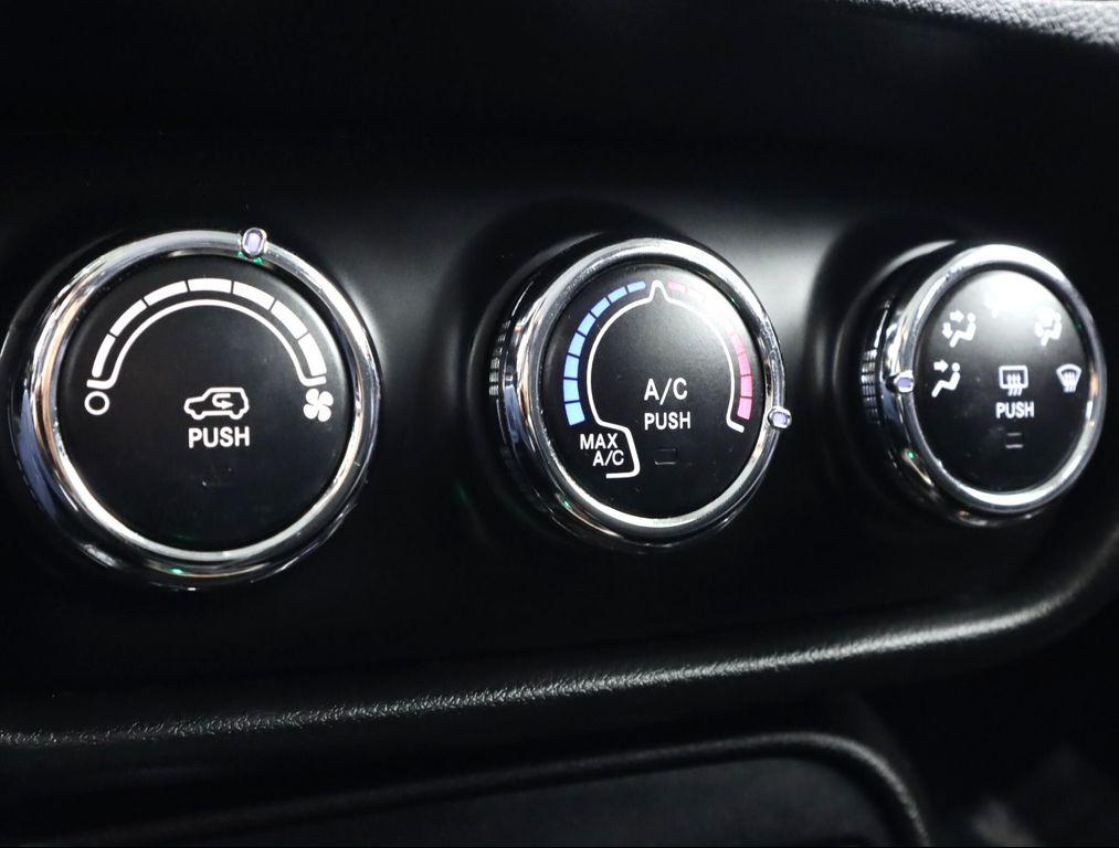 used 2017 Jeep Renegade car