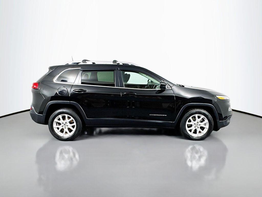 used 2017 Jeep Cherokee car, priced at $11,495