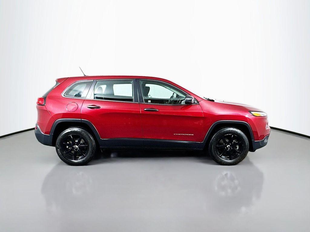 used 2016 Jeep Cherokee car, priced at $12,995