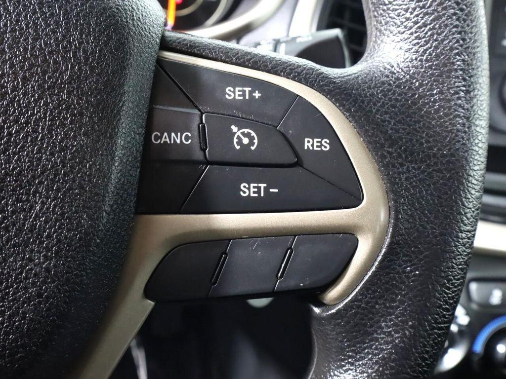 used 2016 Jeep Cherokee car, priced at $12,995