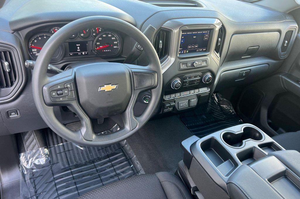 new 2026 Chevrolet Silverado 1500 car, priced at $46,613