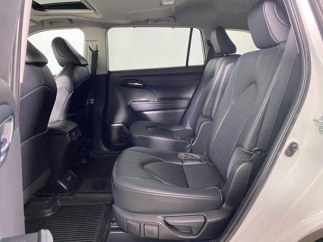 used 2023 Toyota Highlander car, priced at $37,594