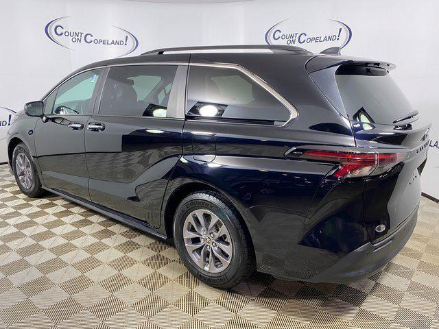 used 2024 Toyota Sienna car, priced at $36,995