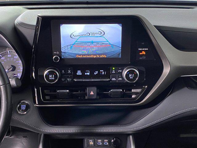 used 2023 Toyota Highlander car, priced at $28,495