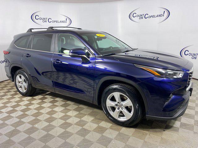 used 2023 Toyota Highlander car, priced at $28,495