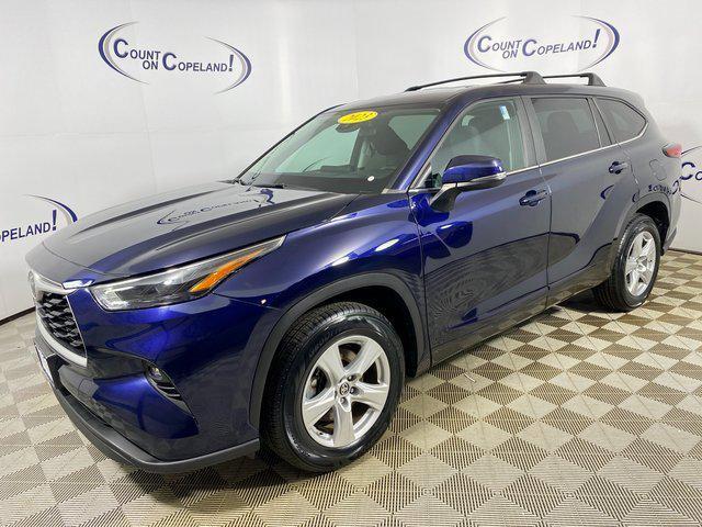 used 2023 Toyota Highlander car, priced at $28,495