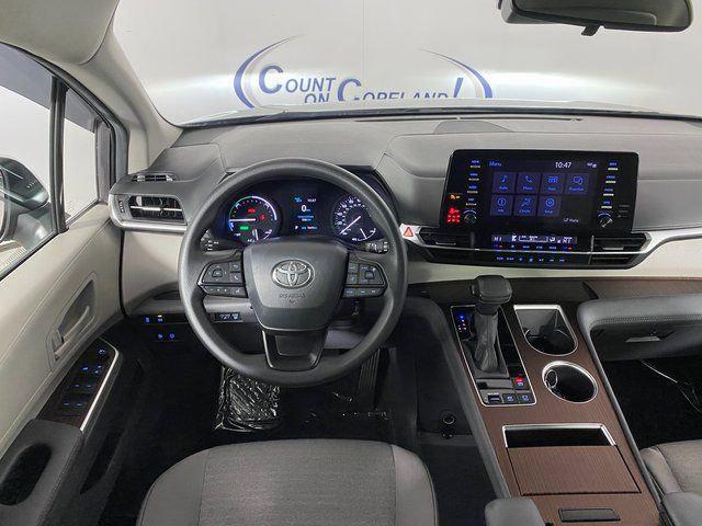 used 2024 Toyota Sienna car, priced at $35,995