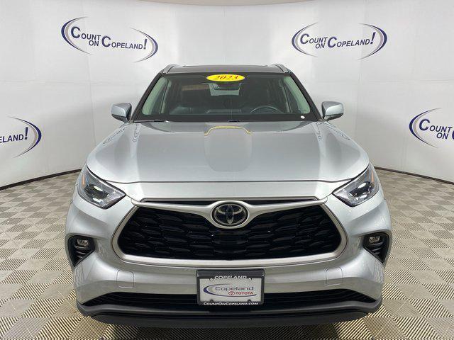 used 2023 Toyota Highlander car, priced at $36,995