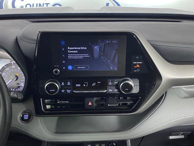 used 2023 Toyota Highlander car, priced at $31,495