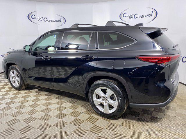 used 2020 Toyota Highlander car, priced at $27,495