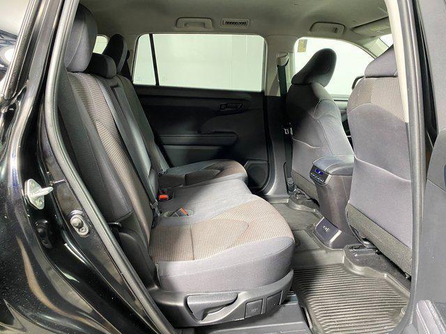 used 2020 Toyota Highlander car, priced at $27,495