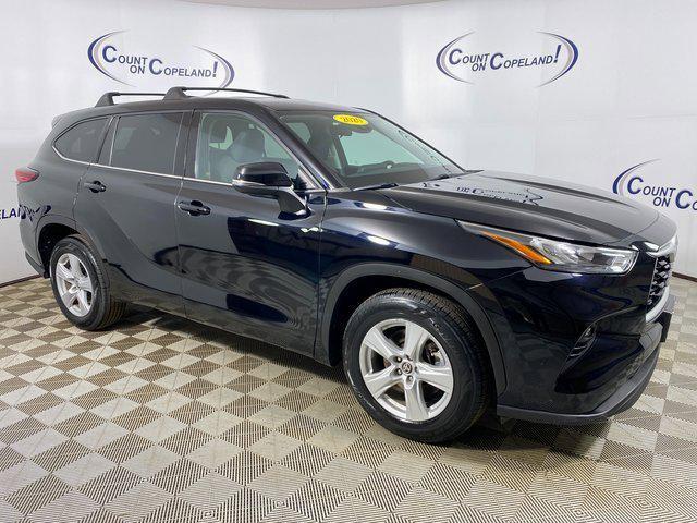 used 2020 Toyota Highlander car, priced at $27,495