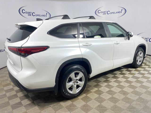 used 2023 Toyota Highlander car, priced at $31,594
