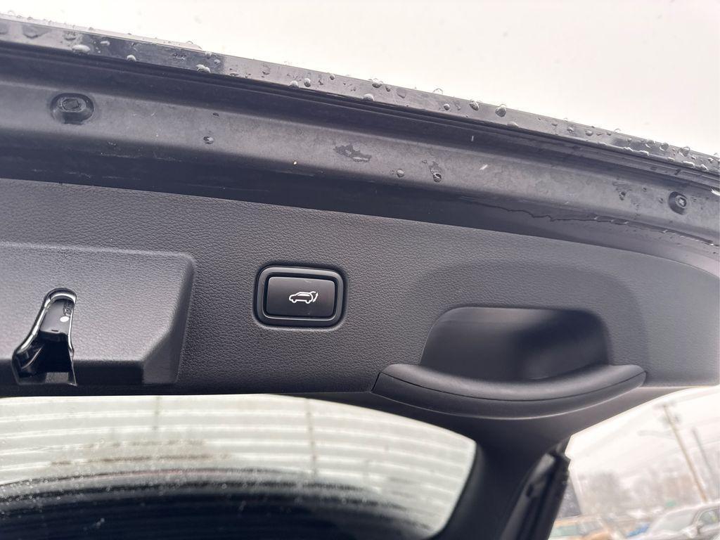 used 2023 Kia Sportage Hybrid car, priced at $30,971