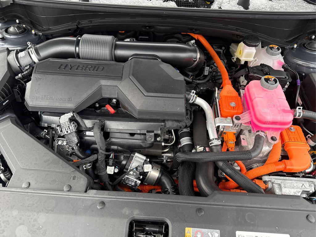 used 2025 Kia Sportage Hybrid car, priced at $26,673