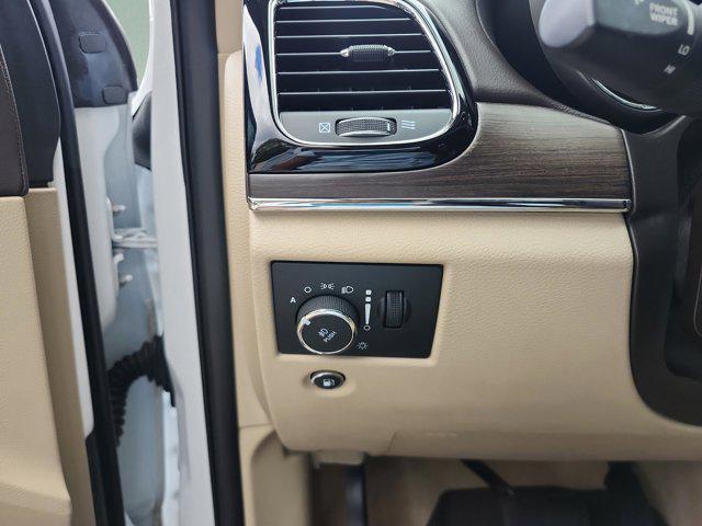 used 2020 Jeep Grand Cherokee car, priced at $21,899