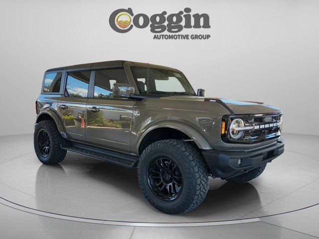 new 2025 Ford Bronco car, priced at $47,641