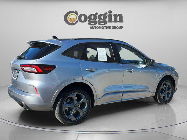 used 2024 Ford Escape car, priced at $19,990