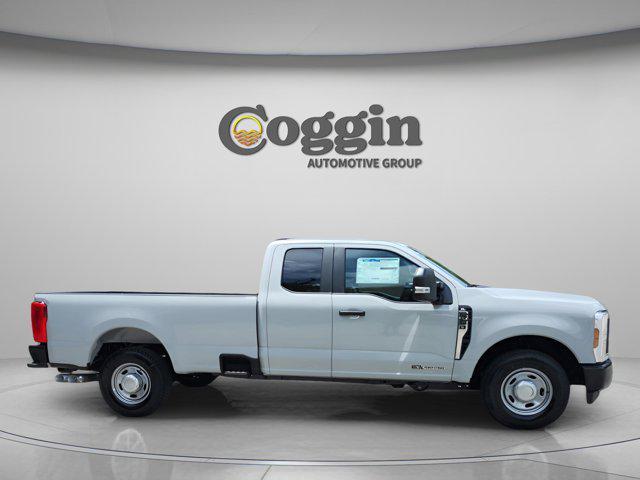 new 2025 Ford F-250 car, priced at $58,625