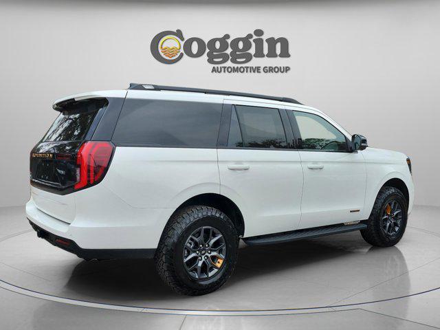 new 2026 Ford Expedition car, priced at $85,585