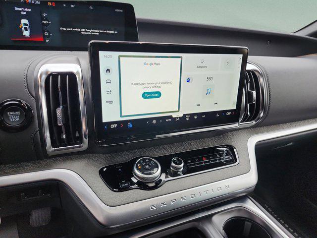 new 2026 Ford Expedition car, priced at $85,585