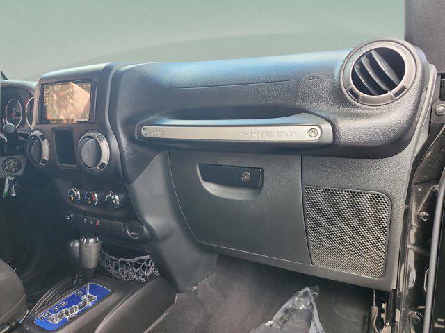 used 2015 Jeep Wrangler Unlimited car, priced at $15,797