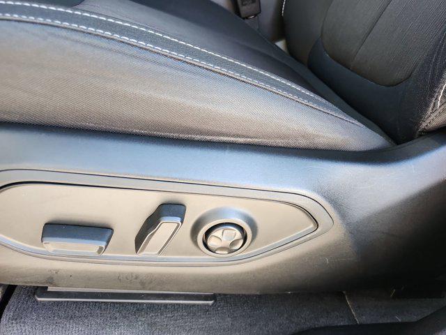 used 2023 Jeep Grand Cherokee car, priced at $21,999