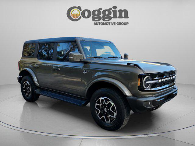 new 2025 Ford Bronco car, priced at $52,591