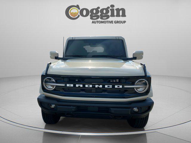 new 2025 Ford Bronco car, priced at $52,591