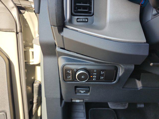 new 2025 Ford Bronco car, priced at $52,591