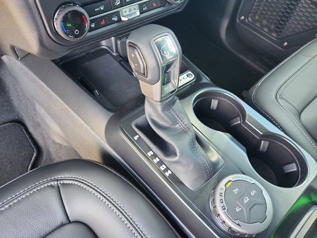 new 2025 Ford Bronco car, priced at $52,591