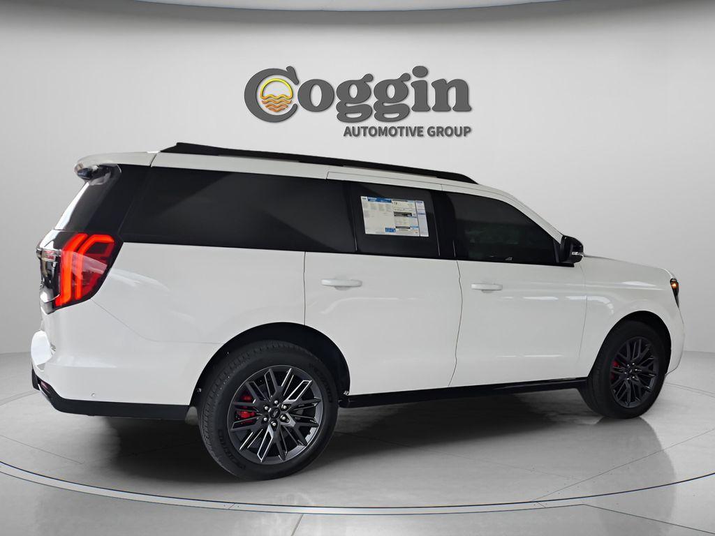 new 2025 Ford Expedition car, priced at $77,286