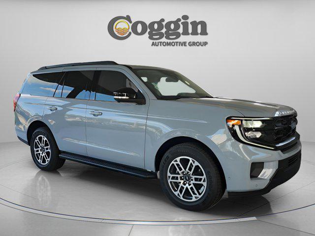 new 2025 Ford Expedition car, priced at $64,358