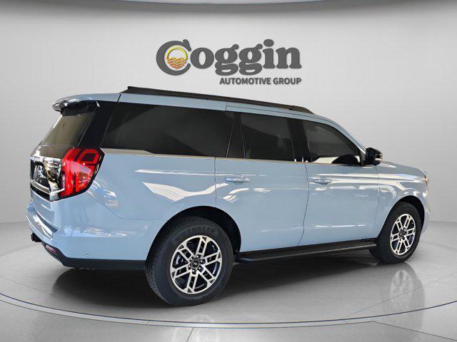 new 2025 Ford Expedition car, priced at $64,358