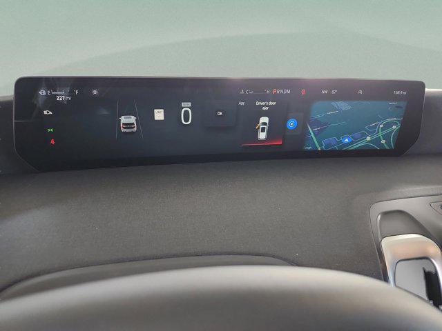 new 2025 Ford Expedition car, priced at $64,358