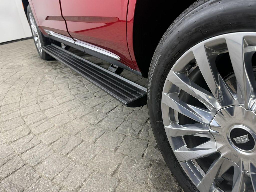 used 2024 Cadillac Escalade car, priced at $76,998