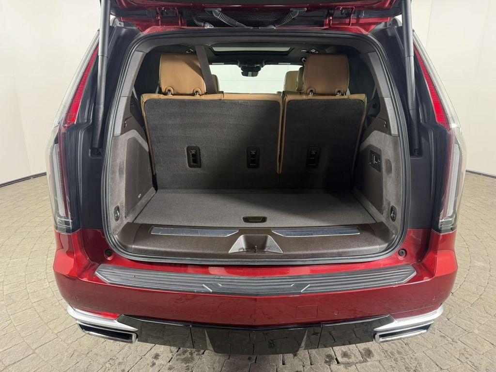 used 2024 Cadillac Escalade car, priced at $76,998