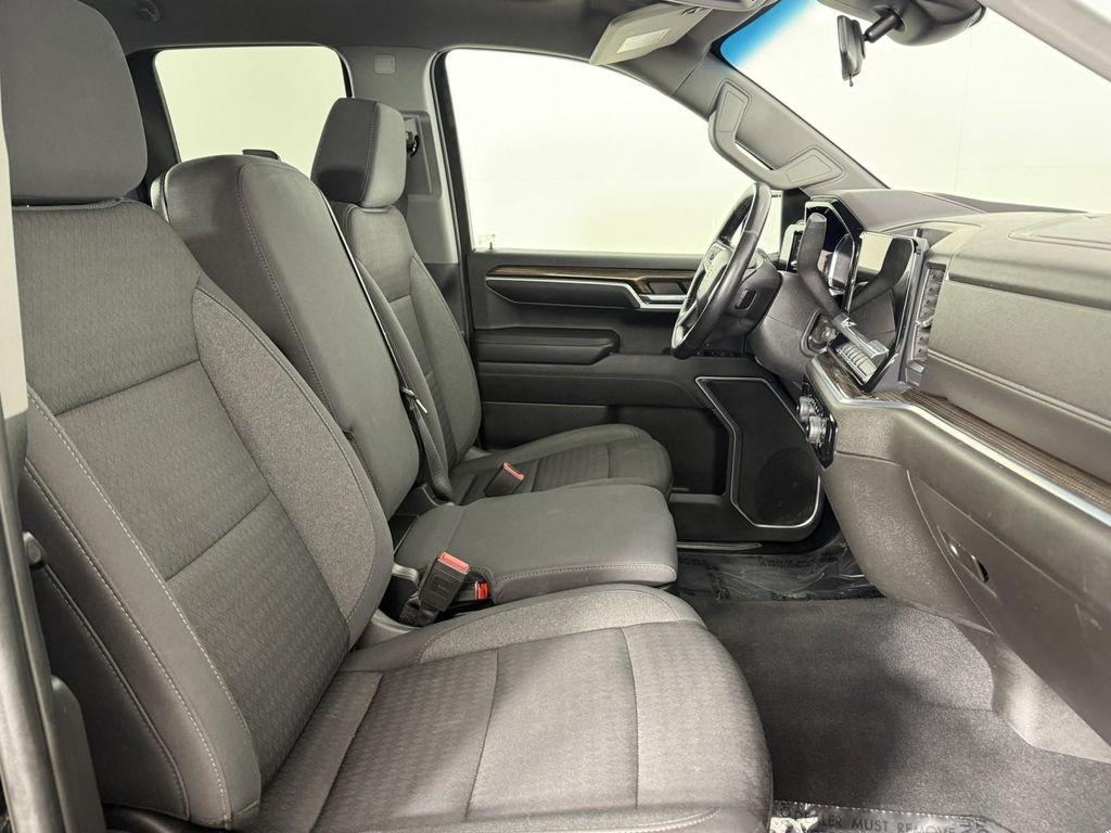 used 2022 Chevrolet Silverado 1500 car, priced at $31,998