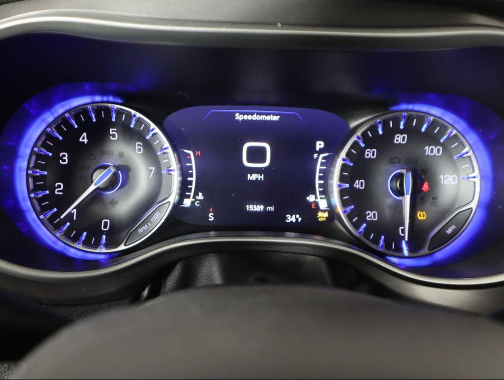 used 2024 Chrysler Pacifica car, priced at $33,500