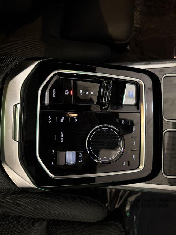 used 2023 BMW i7 car, priced at $62,998