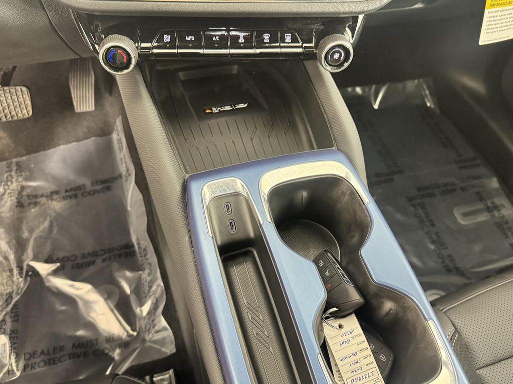 used 2026 Chevrolet Equinox EV car, priced at $28,498