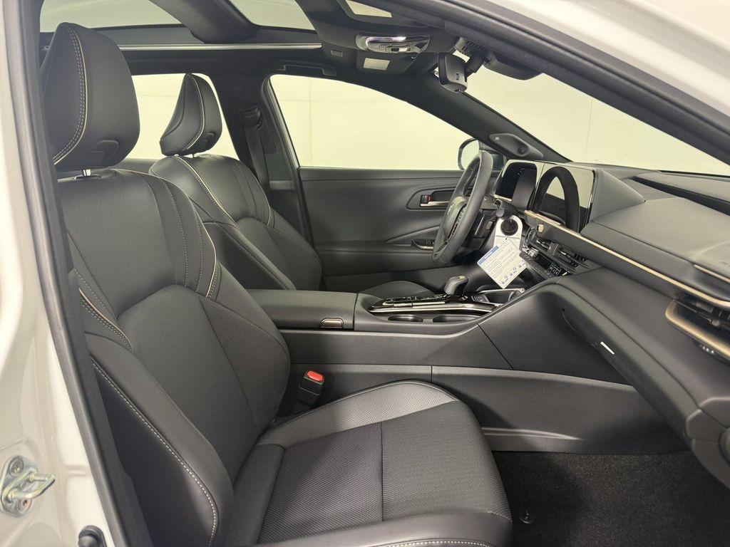 used 2026 Toyota Crown car, priced at $50,998