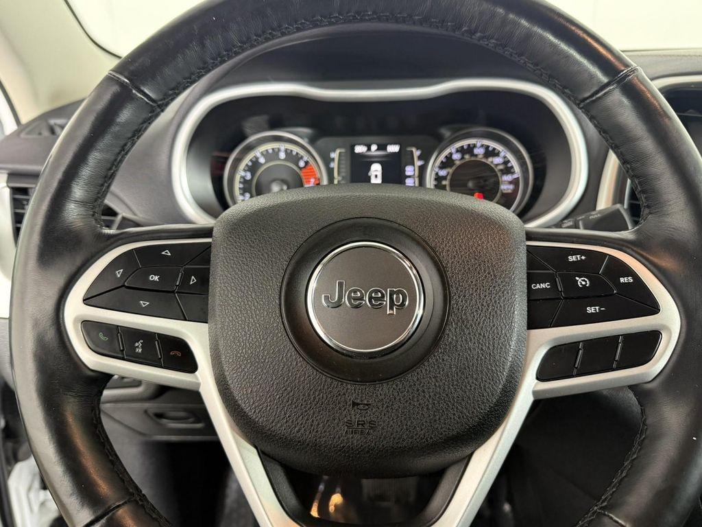 used 2018 Jeep Cherokee car, priced at $13,998