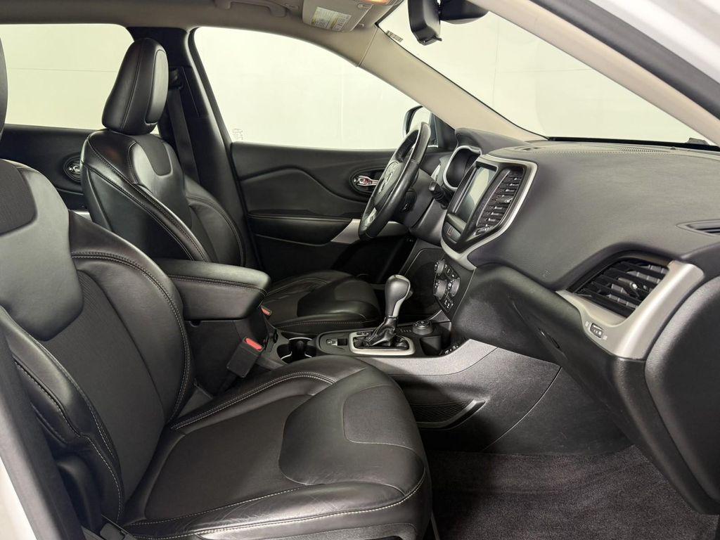 used 2018 Jeep Cherokee car, priced at $13,998