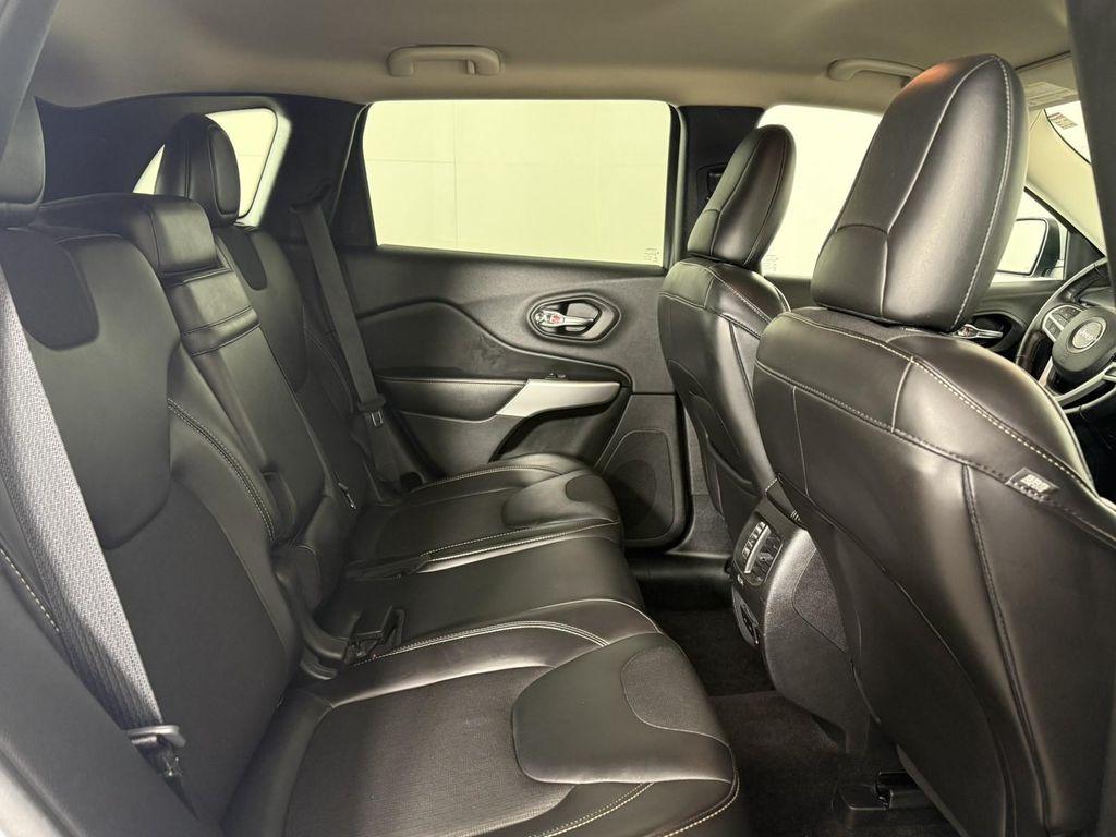 used 2018 Jeep Cherokee car, priced at $13,998