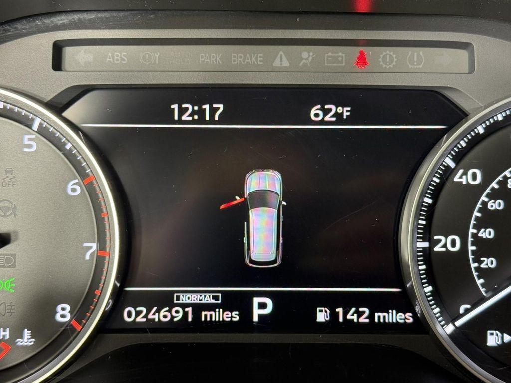 used 2025 Mitsubishi Outlander car, priced at $25,998